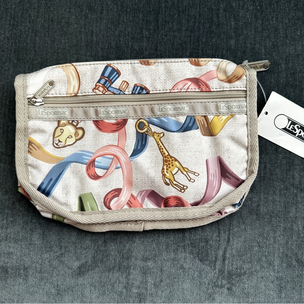 NWT LeSportsac Safari Jungle Print Meander Cosmetic Bag - Picture 1 of 6
